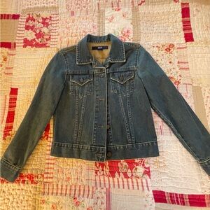 GAP Women's Classic Blue Jean Jacket size Small 2013